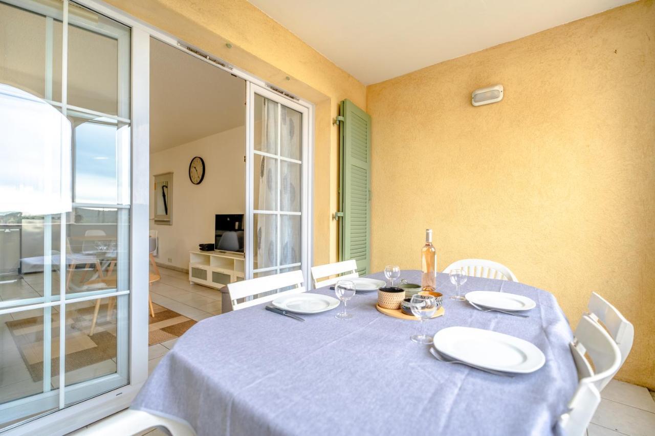 Superbe Appartement Avec Piscine Le Plan-de-la-Tour Eksteriør billede